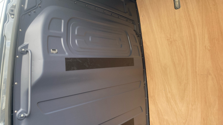 Mercedes-Benz Sprinter 315Cdi L2 Diesel Rwd 3.5t H2 Pro Van 9G-Tronic